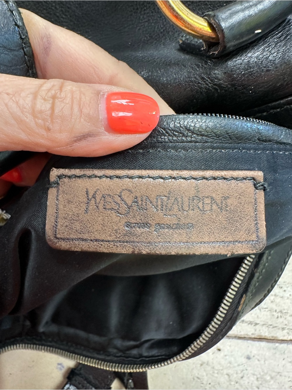 Saint Laurent YSL Black Leather Muse Satchel Bag Gold Hardware Made in Italy - Picture 11 of 15